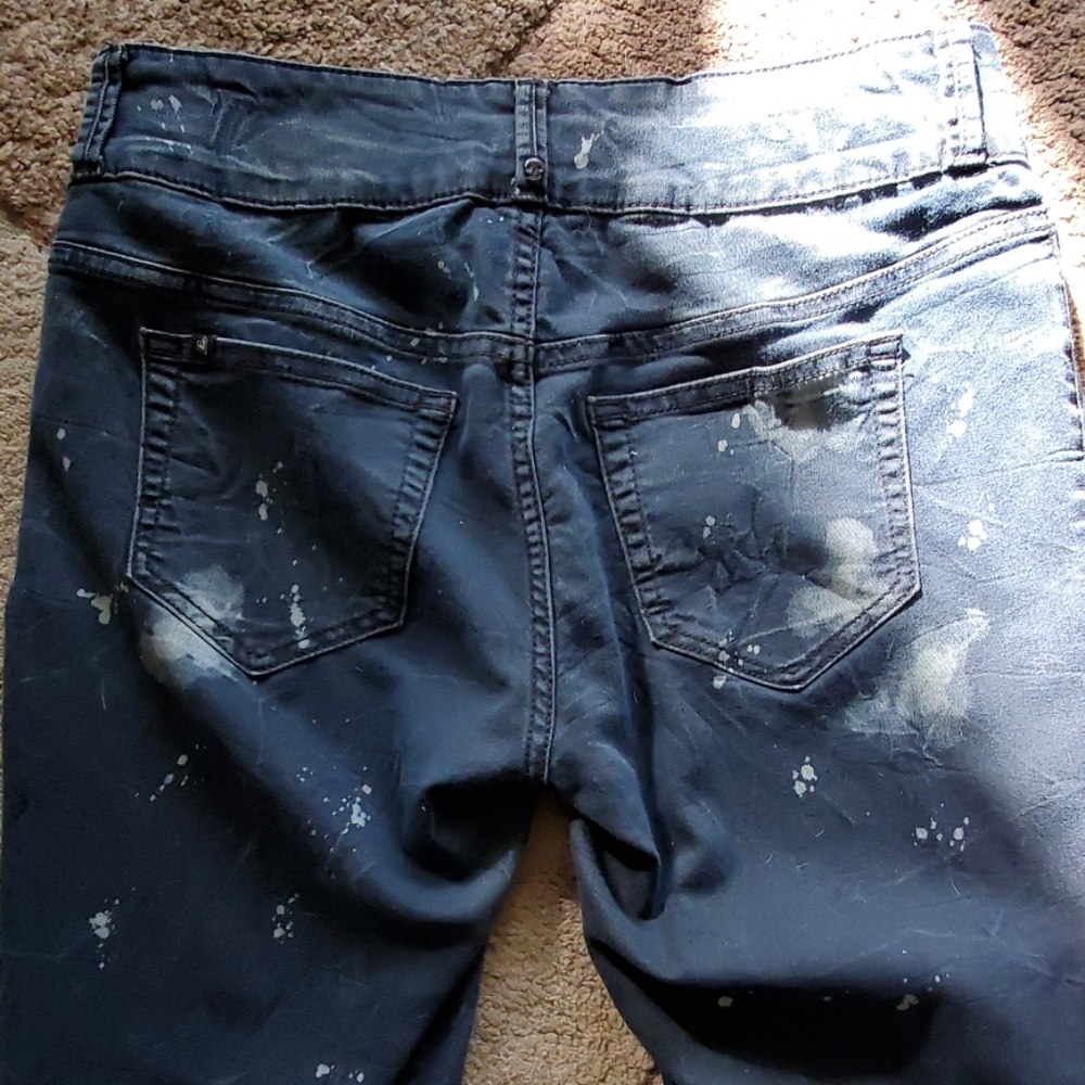 Jeans - Picture 5 of 5